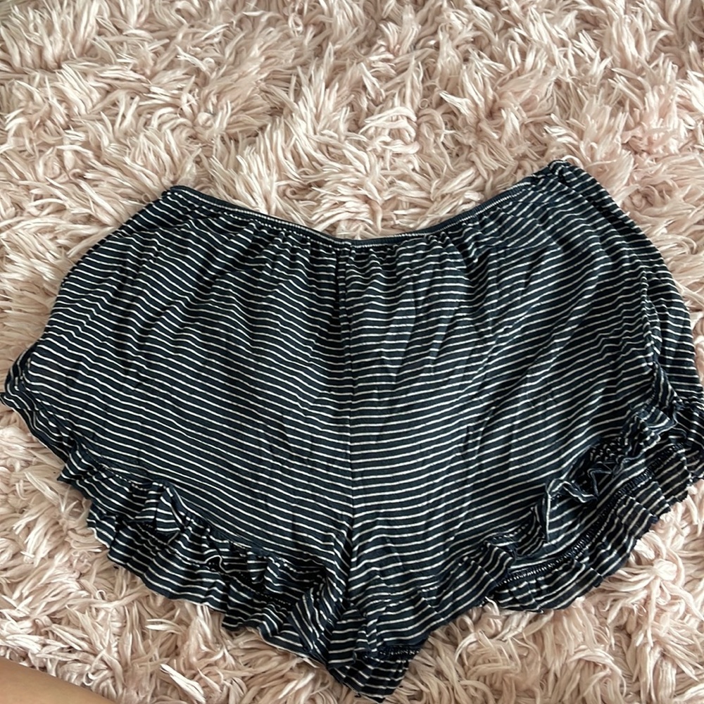 Brandy Melville shorts
